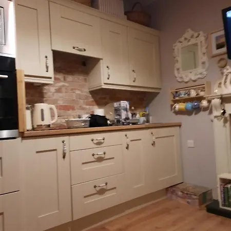 With Kitchen And Bathroom * Cork