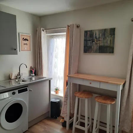 With Kitchen And Bathroom *